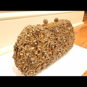 BRIDAL GOLDEN ROYAL CLUTCH